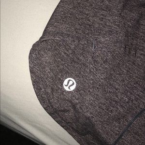 Grey lulu lemon speed up shorts!! š